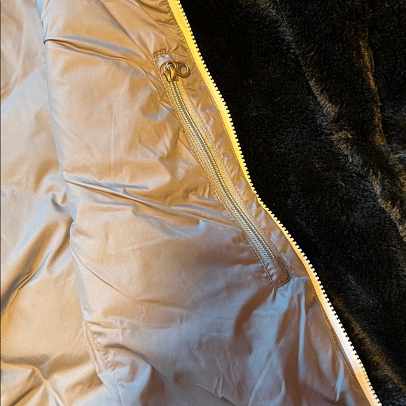 The North Face 550 Goose Down White Puffer Vest Medium - Picture 7 of 12